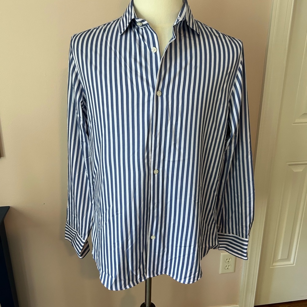 MURANO Men’s Slim Fit Performance Button Up Shirt